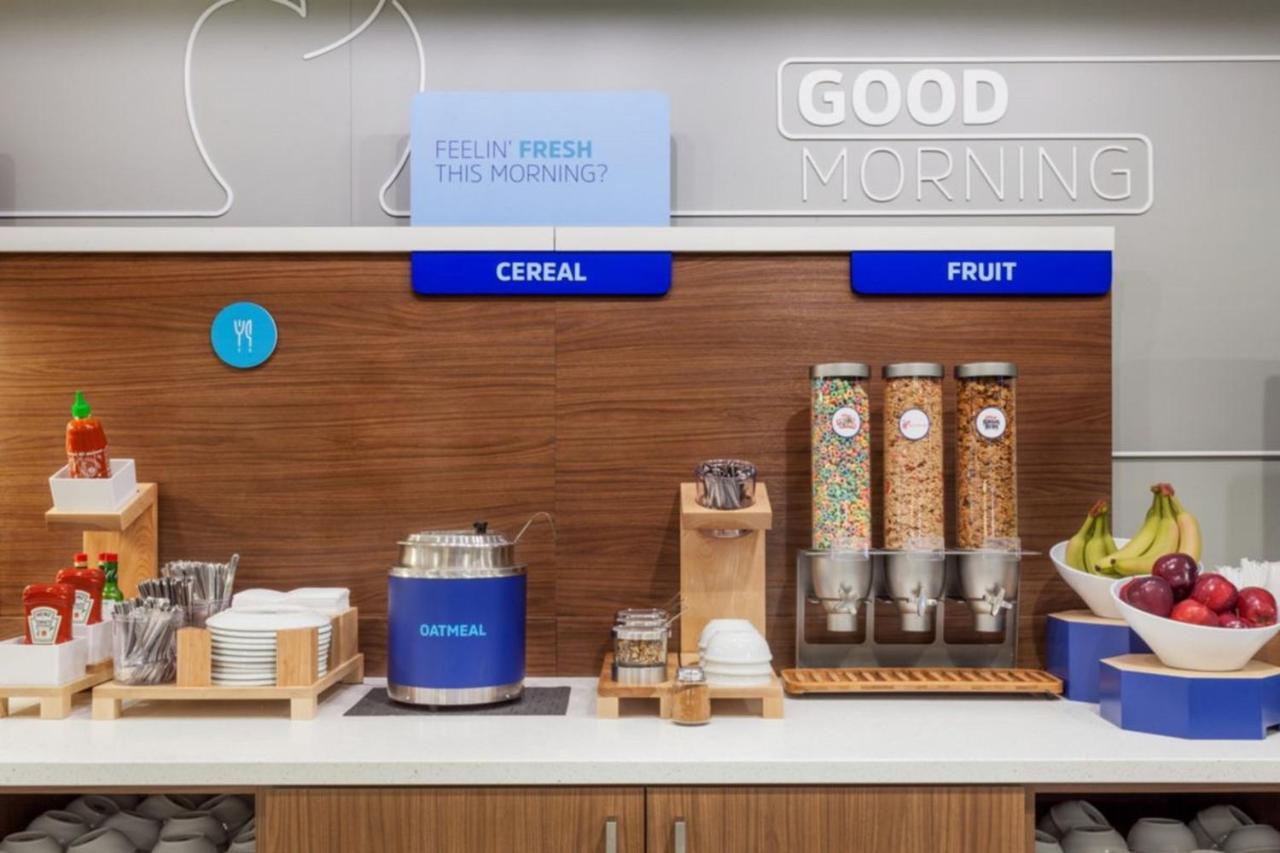 Holiday Inn Express & Suites Onalaska - La Crosse Area By Ihg Esterno foto