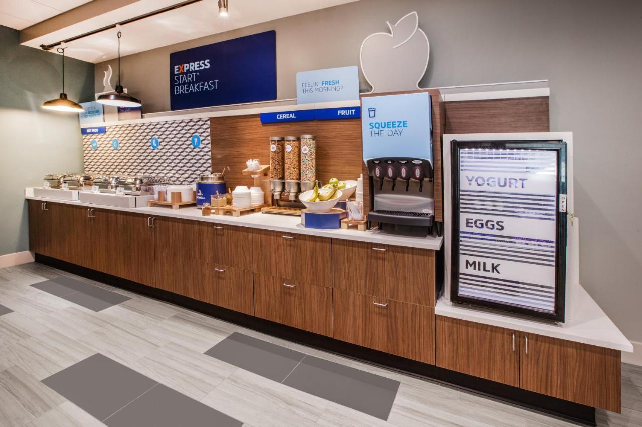 Holiday Inn Express & Suites Onalaska - La Crosse Area By Ihg Esterno foto